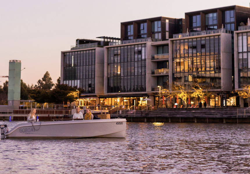 Hikes, Bikes and Outdoor Movies: A Warm-Weather Guide to Canberra